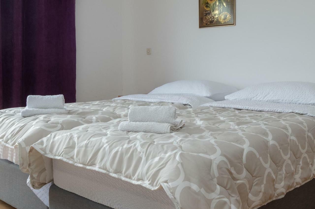 Motel More Neum Bagian luar foto