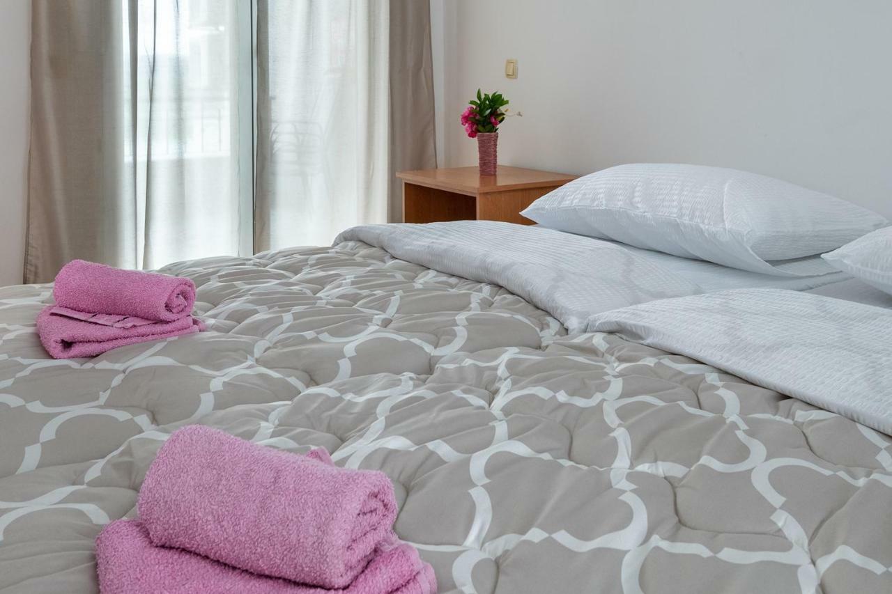 Motel More Neum Bagian luar foto
