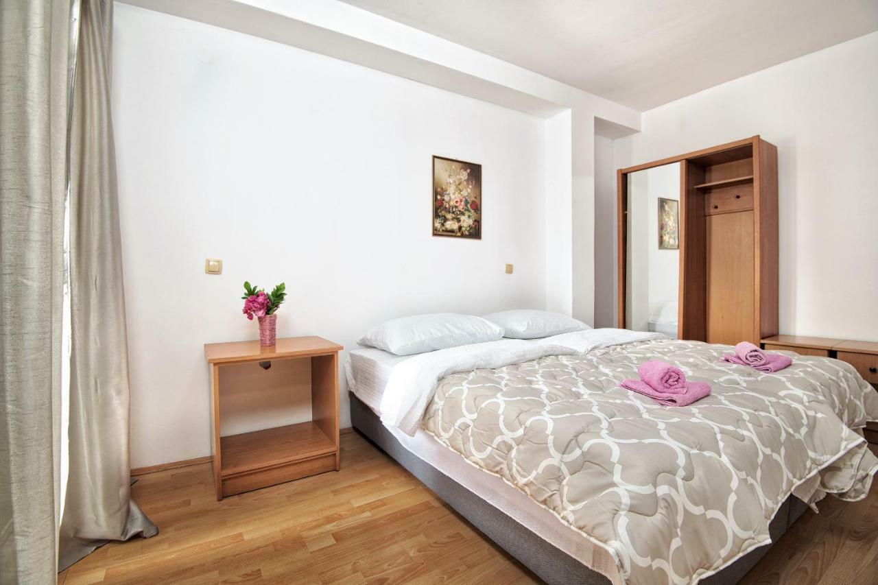 Motel More Neum Bagian luar foto